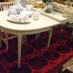 389 8268 DINING TABLE